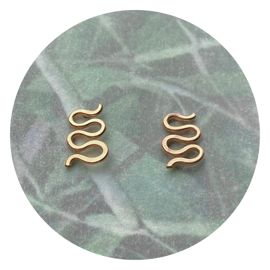 Squiggle Studs