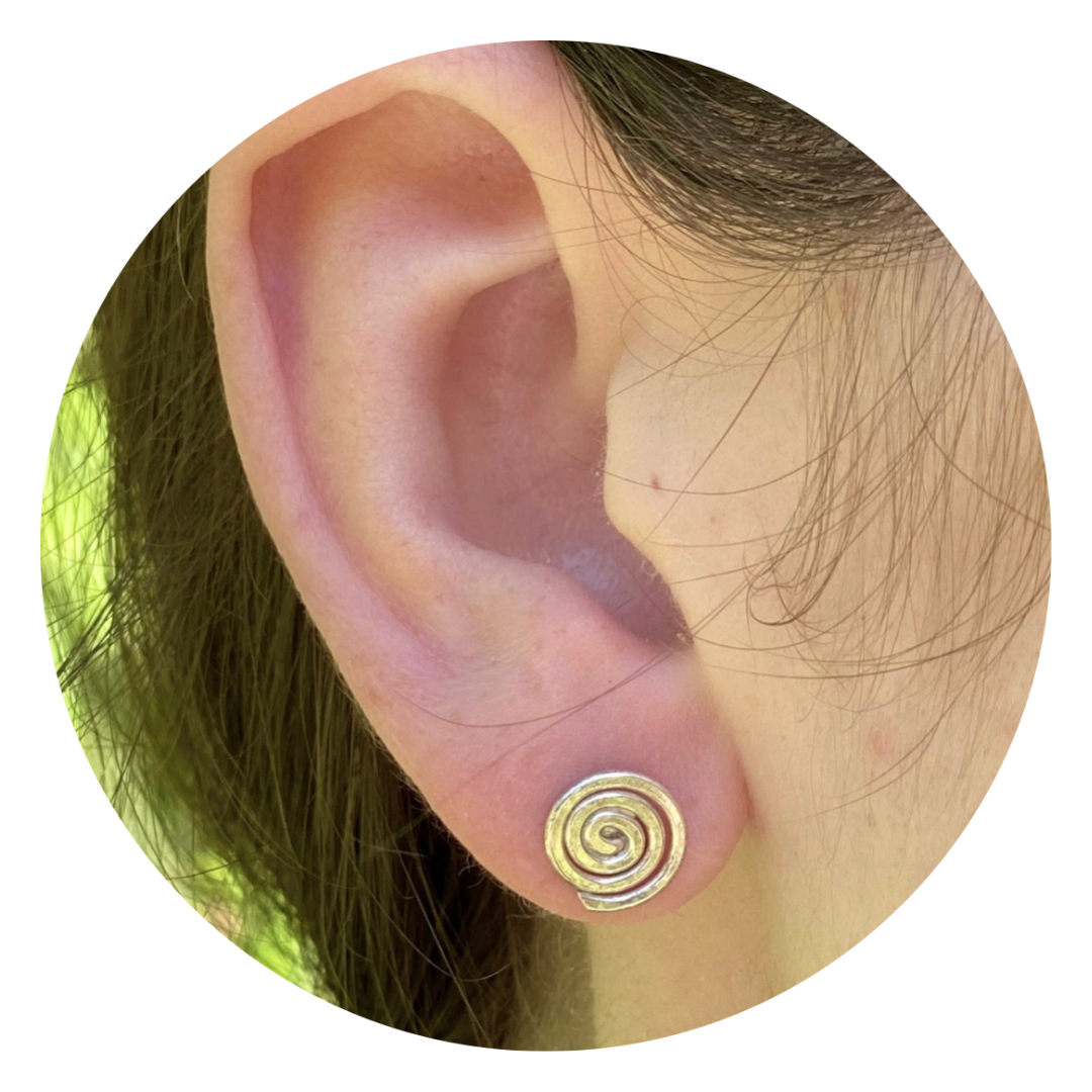 Spiral studs